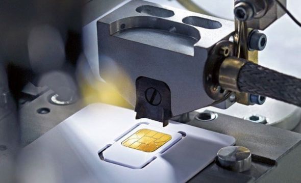 苹果开发的 nano-SIM 卡